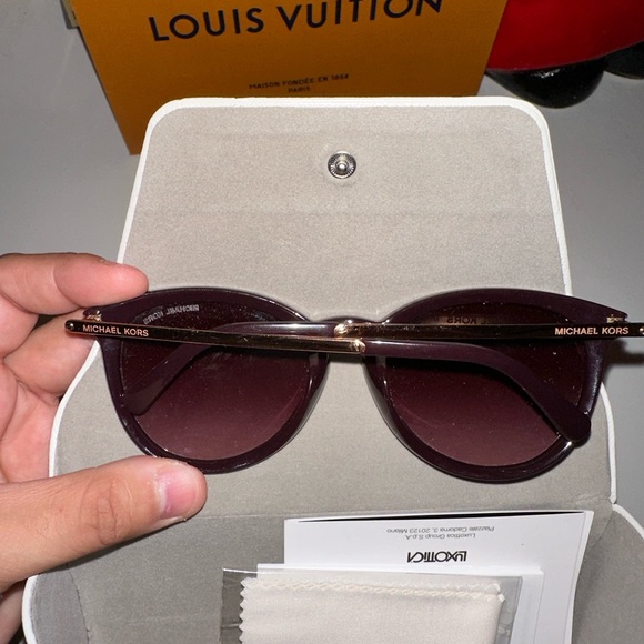 MK Sunglasses - Picture 5 of 7